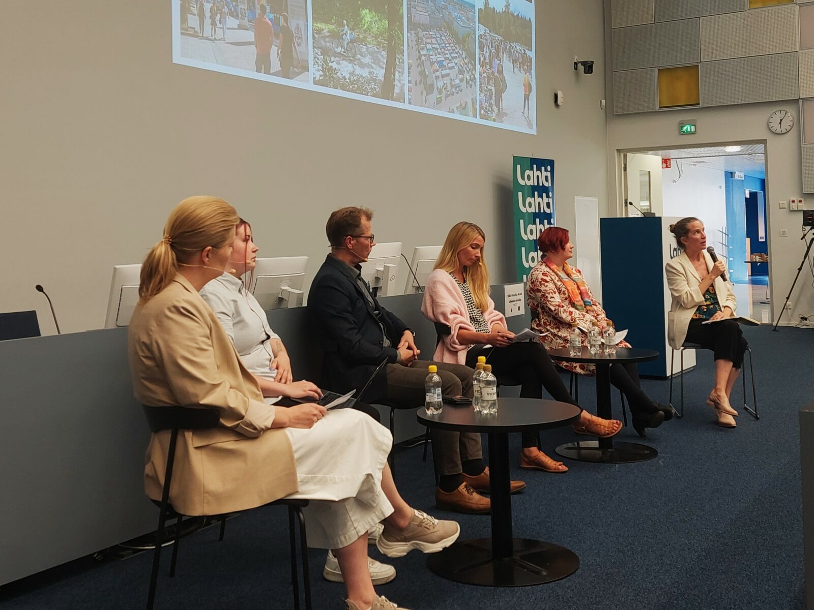 Kuva keskustavision paneelikeskustelusta