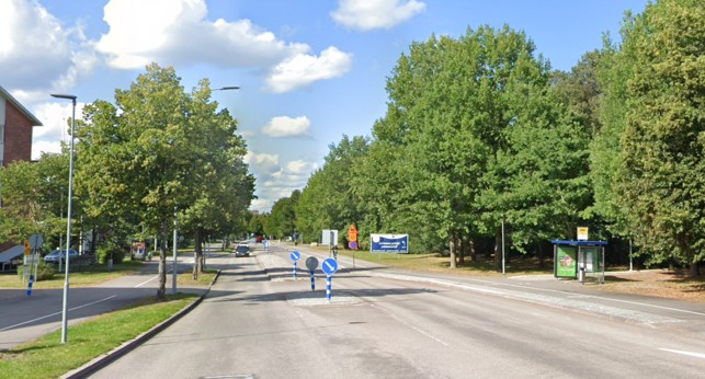 Mukkulankatu, Kivimaan koulun kohdalla