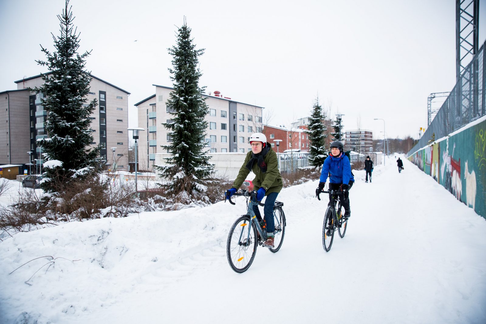 Talvipyöräilyä Asemantaustan alueella