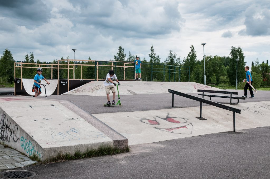 Keskuspuistosta löytyy skeitti- ja parkouralueet