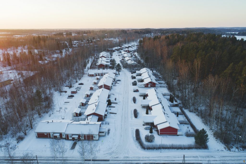 Ilmakuva Villähteen rivitaloyhtiöstä